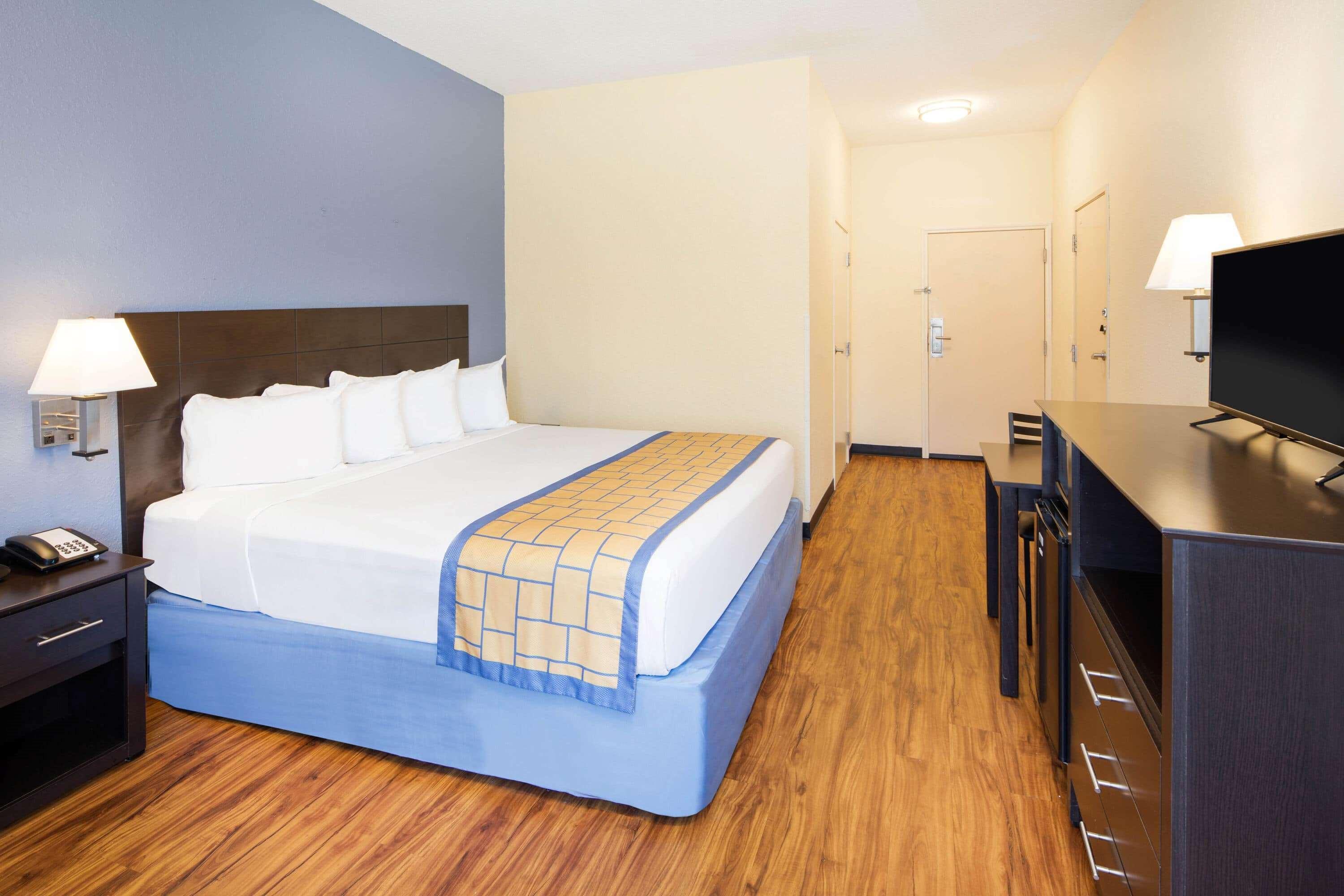 Days Inn By Wyndham Macon I-75 North Esterno foto