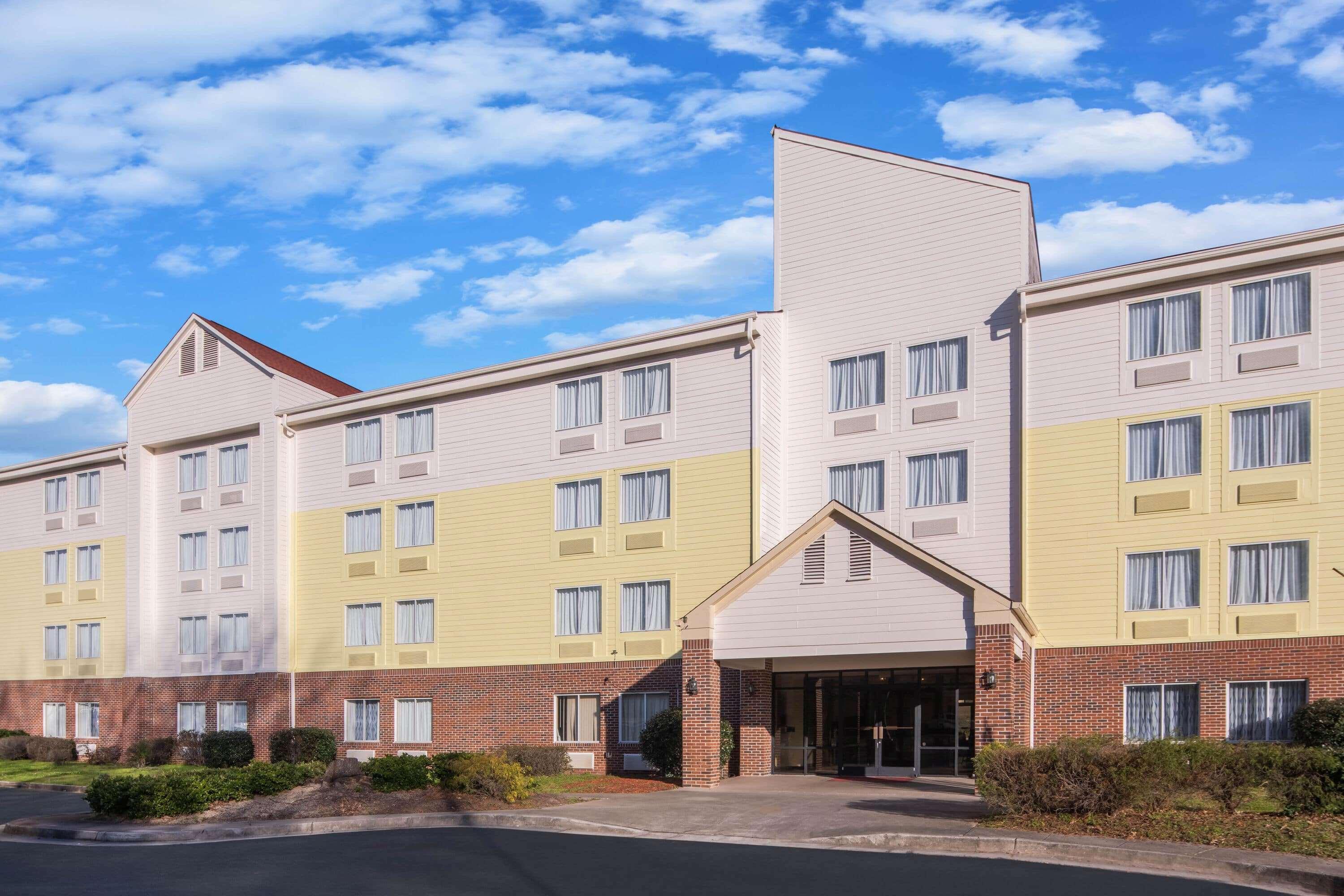 Days Inn By Wyndham Macon I-75 North Esterno foto