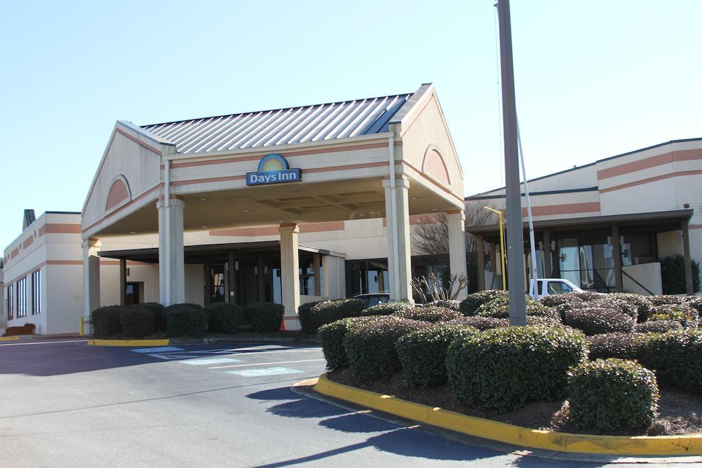 Days Inn By Wyndham Macon I-75 North Esterno foto
